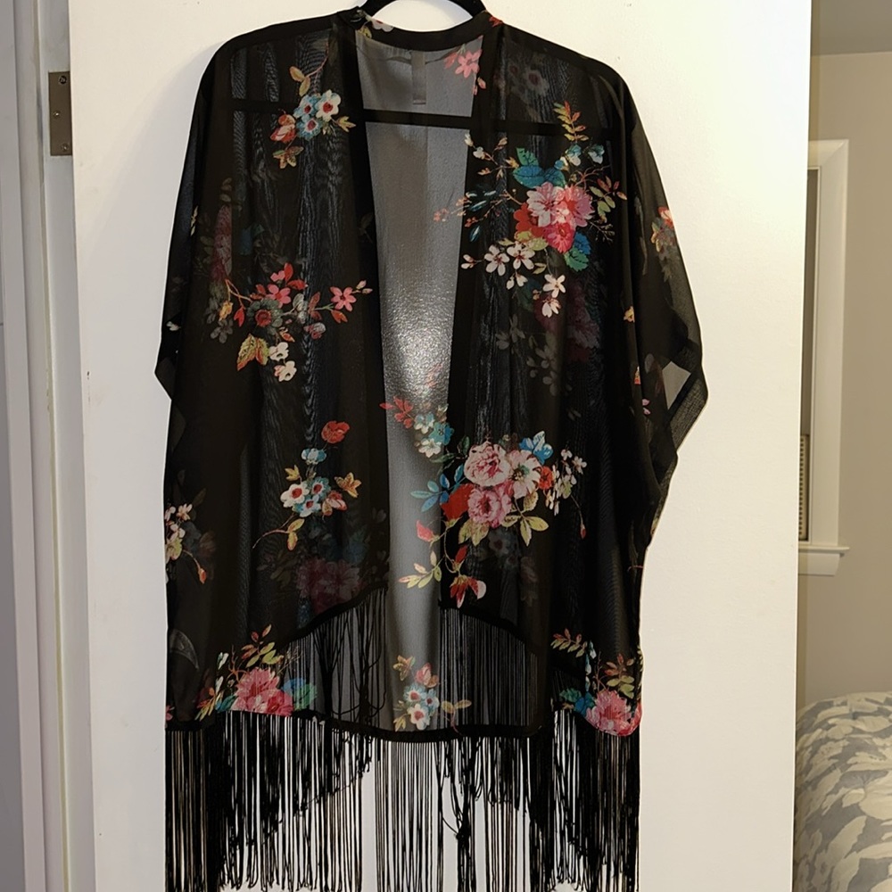 Light Weight Ruana - Picture 2 of 2